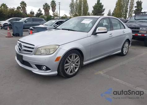 2008 Mercedes-Benz C 300 Luxury/Sport из США, поврежденный, VIN WDDGF54X98F097151